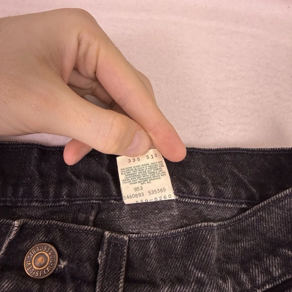 Vintage Levi's 550 Black Jeans‎ 31x34 Made in USA Relaxed Fit Raw Hem Cut Off